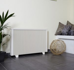 Elektroheizung-1500W-2000W-99cm-Laenge-63cm-Hoehe-Steckdose1.jpg